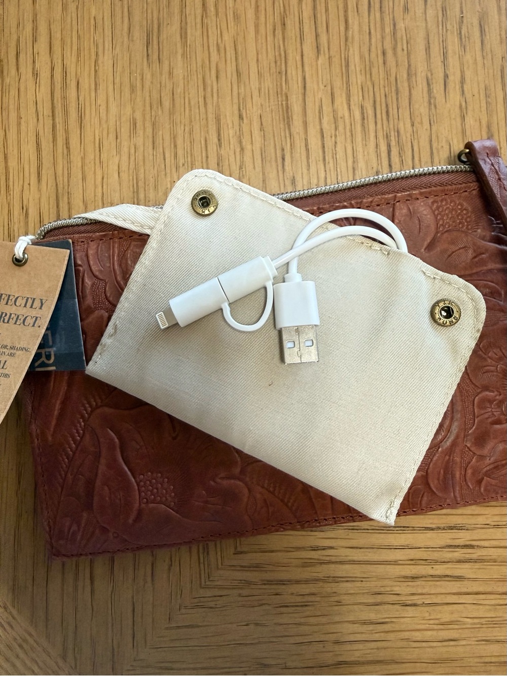 American Leather Co Nashville Charger Wristlet Brandy Tooled Leather ALC2043 - Picture 8 of 15